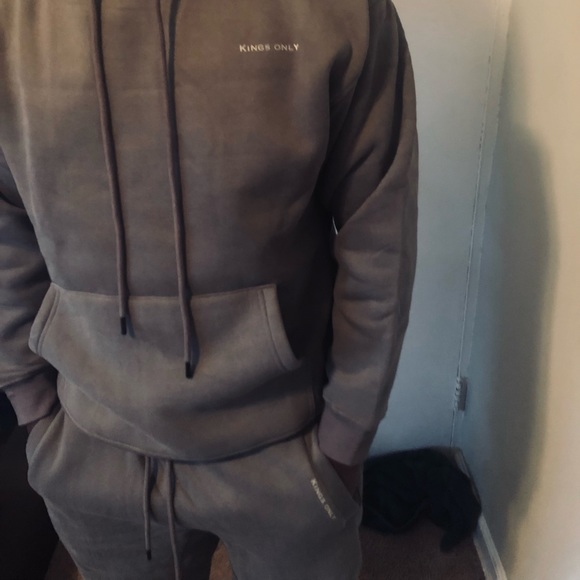 Plush men sweatsuits (apart of Naakt clothing brand) - Picture 2 of 3